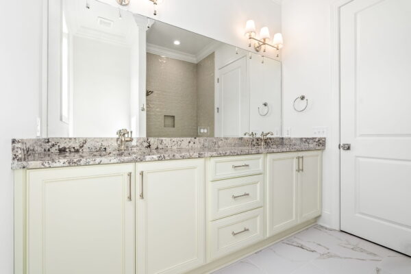 14-web-or-mls-705 Bethesda Court-13