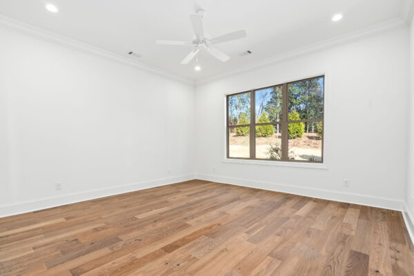 16-web-or-mls-705 Bethesda Court-15