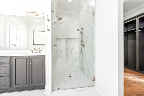 19-web-or-mls-705 Bethesda Court-17