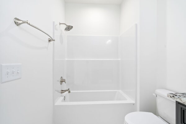 26-web-or-mls-705 Bethesda Court-24