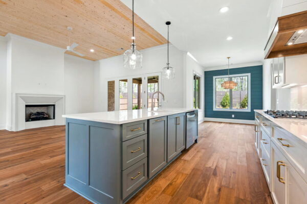 7-web-or-mls-11 - Kitchen