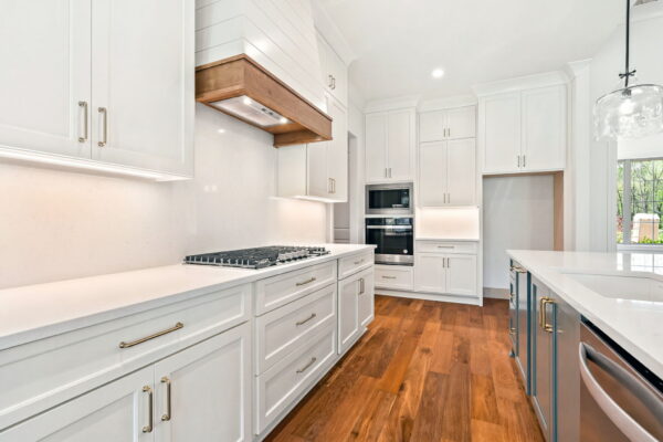 8-web-or-mls-12 - Kitchen